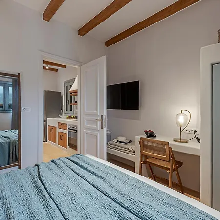 Villa Ambeli Sunset Megalochori (Santorini)