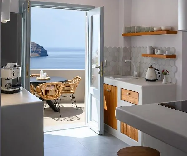 Ambeli Sunset * Megalochori (Santorini)