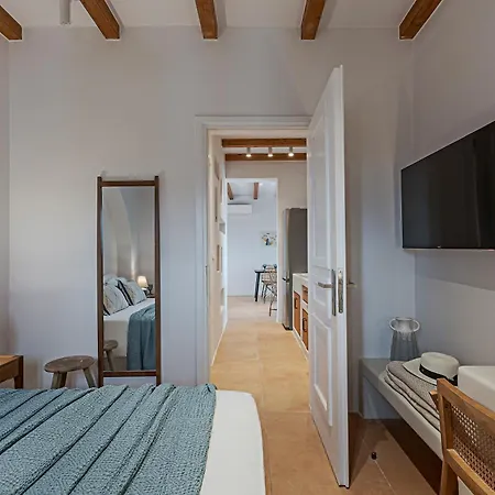 Villa Ambeli Sunset Megalochori (Santorini)