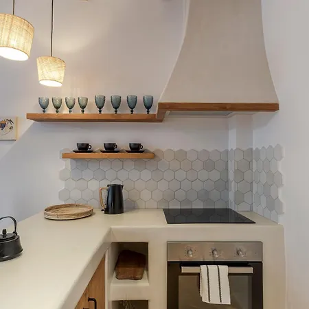 Ambeli Sunset * Megalochori (Santorini)