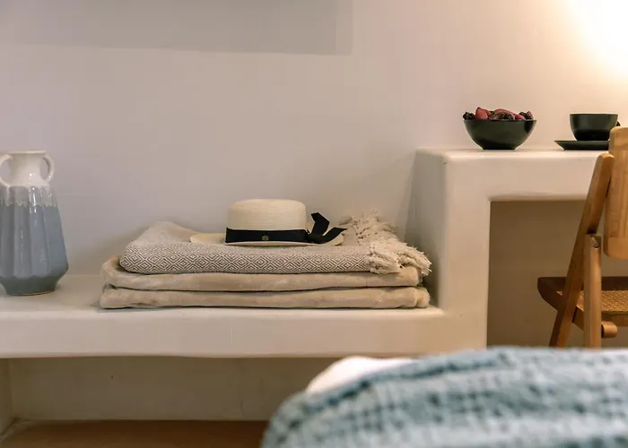 Villa Ambeli Sunset Megalochori (Santorini)