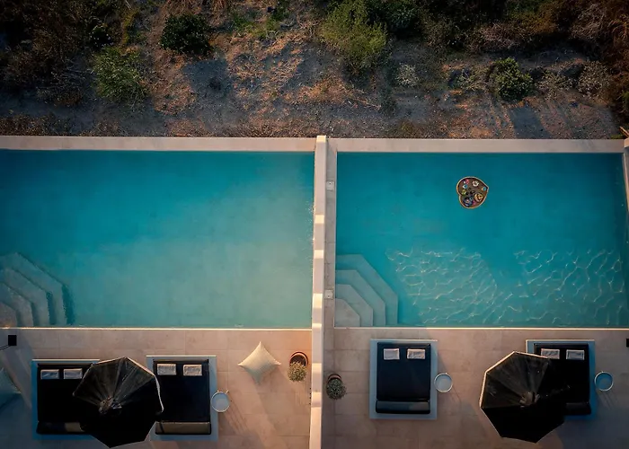 Villa Ambeli Sunset Megalochori (Santorini)